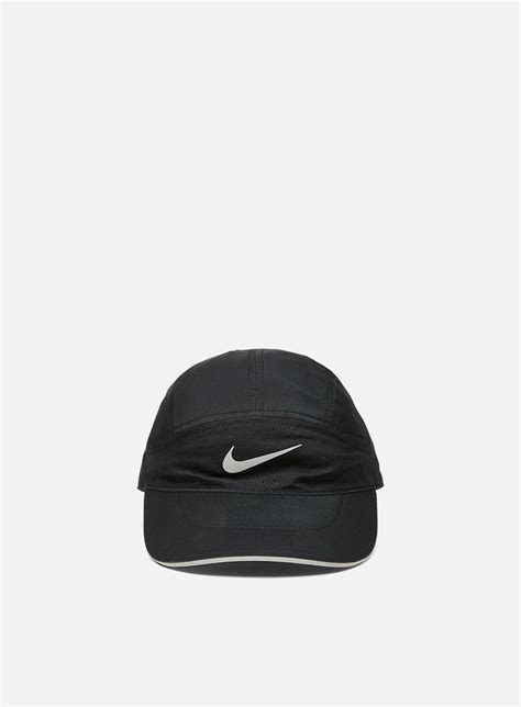 nike cap schwarz pink|studio 88 Nike cap prices.